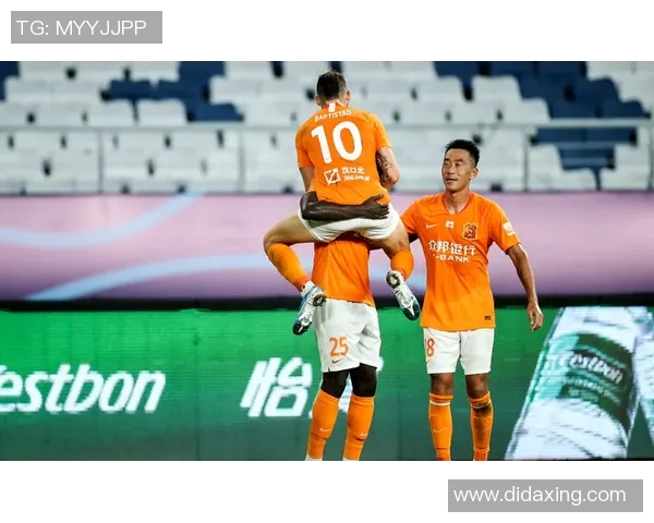 杭州足球队强势领跑联赛积分榜以63分稳居第一名